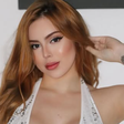 Bella Angel revela cirurgias plásticas inspiradas em Kim Kardashian