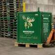 Cervejaria do Canadá lança caixa com 1.461 latas de cerveja para 'aguentar' era Trump