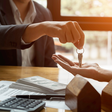 Estudo aponta dados sobre vendas no mercado imobiliário