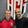 Empresário revela bastidores da negociação que levou Cláudio Tencati de volta ao Atlético-GO