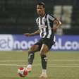 Com pubalgia, Danilo Barbosa perde treinos do Botafogo