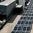 Uma startup espanhola encontrou uma forma de instalar painéis solares em menos de três horas: com um contêiner