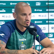 Maicon projeta Série B, convoca torcida do Coritiba e revela: 'O que nos falta é vitória'
