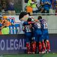 Bahia vence Vitória e sai na frente no primeiro jogo da final do Campeonato Baiano