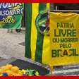 Ambulantes aproveitam ato por anistia de presos do 8/1 para faturar no RJ