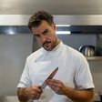 Joaquim Lopes equilibra carreira de ator com a de chef do Oripi