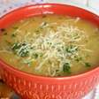 Sopa de mandioca com frango: confira esta receita para noites frias