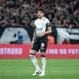 Vitória do Corinthians mostra que zagueiro que pensa decide jogo