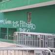 Torcida do Palmeiras protesta no Allianz e pede clima de guerra contra o Corinthians