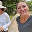 Fama subiu? Fernanda Torres é acusada de antipatia por fã após encontro