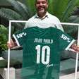 João Paulo Sampaio comemora dez anos de Palmeiras: 'Me faz muito bem'