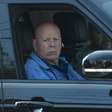 Recluso, Bruce Willis completa 70 anos de maneira discreta após diagnóstico de demência; astro quase não se comunica mais