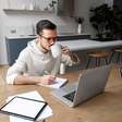 Trabalho híbrido veio pra ficar: ferramentas para a rotina em casa