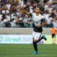 Técnico do Sub-20 do Corinthians comenta sobre desempenho de Bahia nas cobranças de faltas