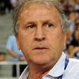 Zico rasga o verbo contra o presidente da Conmebol
