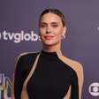 Vale Tudo: Carol Dieckmann elege look trompe l'oeil de R$ 59 mil