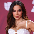 Anitta se pronuncia sobre críticas por cancelamento de show em festival internacional: 'Tenho direito'