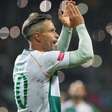 Estádio lotado, golaço e lendas: a despedida de Diego Ribas do Werder Bremen