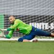 Weverton celebra nova convocação e mira vitória na Argentina