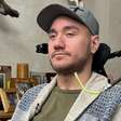 O homem que serve de 'cobaia' para chip de Elon Musk no cérebro para controlar computador com pensamento