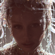 Miley Cyrus anuncia novo álbum 'Something Beautiful' para maio