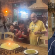 Lima Duarte celebra seus 95 anos em festa intimista com a família no interior de São Paulo