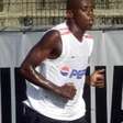 Ex-Corinthians e Vasco é preso após agredir idoso