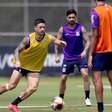 Sem os convocados, Ramón Díaz promove treino tático no Corinthians