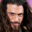 Can Yaman está solteiro? Galã de novelas turcas tem passado amoroso agitado, namorou colegas de cena e foi envolvido em rumores de traição