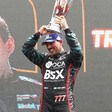 Lucas Lucco venceu em sua estreia na Porsche Cup 2025