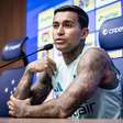 Ex-Palmeiras, Dudu acredita que gramado sintético contribuiu para grave lesão