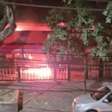 Bar do Chico's, 'point' da torcida do Flamengo no Maracanã, pega fogo; vídeo