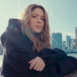 Shakira estreia o clipe de 'Última' em seu show esgotado no México