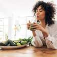 6 receitas de suco verde para emagrecer e "limpar" o organismo