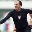 Gol 100 de Ceni e Maradona enfrentando o São Paulo: Clube relembra fatos históricos