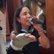 Ivete Sangalo faz show surpresa em trem no Peru e marido debocha: 'Não se aguentou'