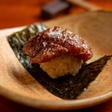 Chef Fábio Lazzarani lança omakase com carnes especiais no Varanda D.inner