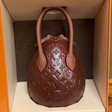 Saiba quanto custa o ovo de Páscoa de luxo da Louis Vuitton