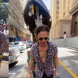 Ex-Malhação revela quanto faturou como vendedor ambulante em uma noite de Carnaval