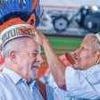 Lula visita Xingu e concede Ordem Nacional do Mérito ao cacique Raoni
