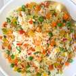 Arroz à grega: colorido, leve e cheio de sabor