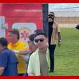 Bolsonaro passa mal e é levado de helicóptero para hospital em Natal (RN); apoiadores fazem oração