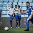Avaí rescinde com lateral Pedro Costa, que só entrou em campo uma vez