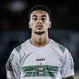 Chapecoense encaminha a contratação de atacante do Coritiba