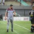 Técnico do Vila Nova, Rafael Lacerda desabafa sobre críticas e manda recado para torcida: "Quando"