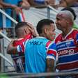 Deyverson pede desculpas à Moisés por empurrão: "Um pouco exagerado"