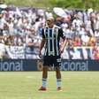 No Brasileirão Sub-20 jogador do Atlético faz pênalti inusitado