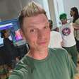 Nick Carter, dos Backstreet Boys, é acusado de estuprar mulher e transmitir ISTs que levaram a câncer