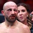 Novo campeão do UFC, Alexander Volkanovski revela planejamento surpreendente para 2025
