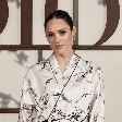 Isabelle Drummond marca presença em Pre-Fall 2025 da Dior; veja tudo sobre a coleção